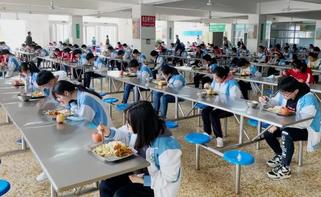 深圳学校食堂配送方案应如何？